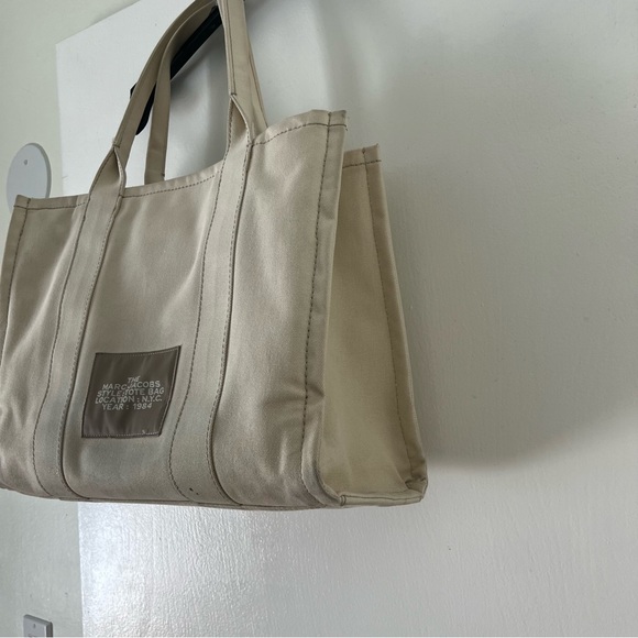 Marc Jacobs Women’s Large The Tote Bag - Canvas - Picture 7 of 15